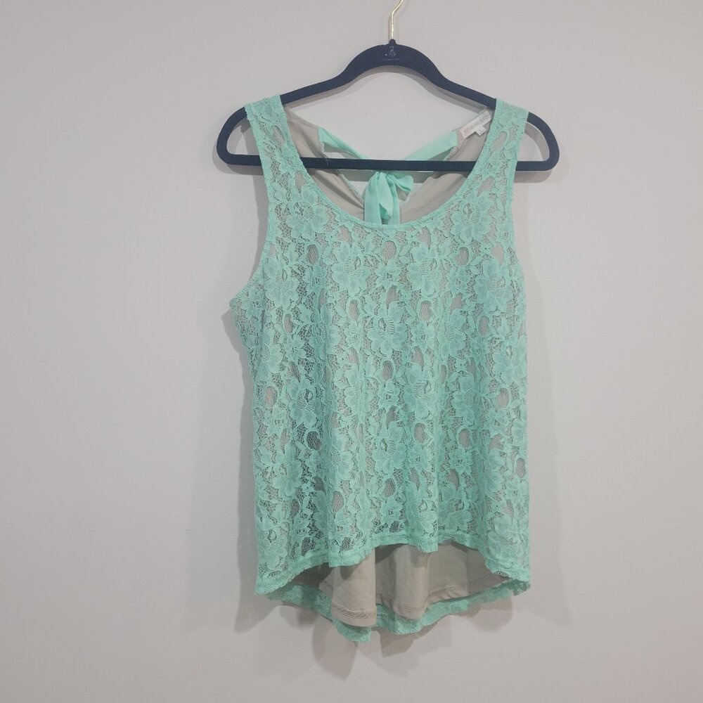 Thyme & Honey Stretch Lace Top – Mint Green – Size Large